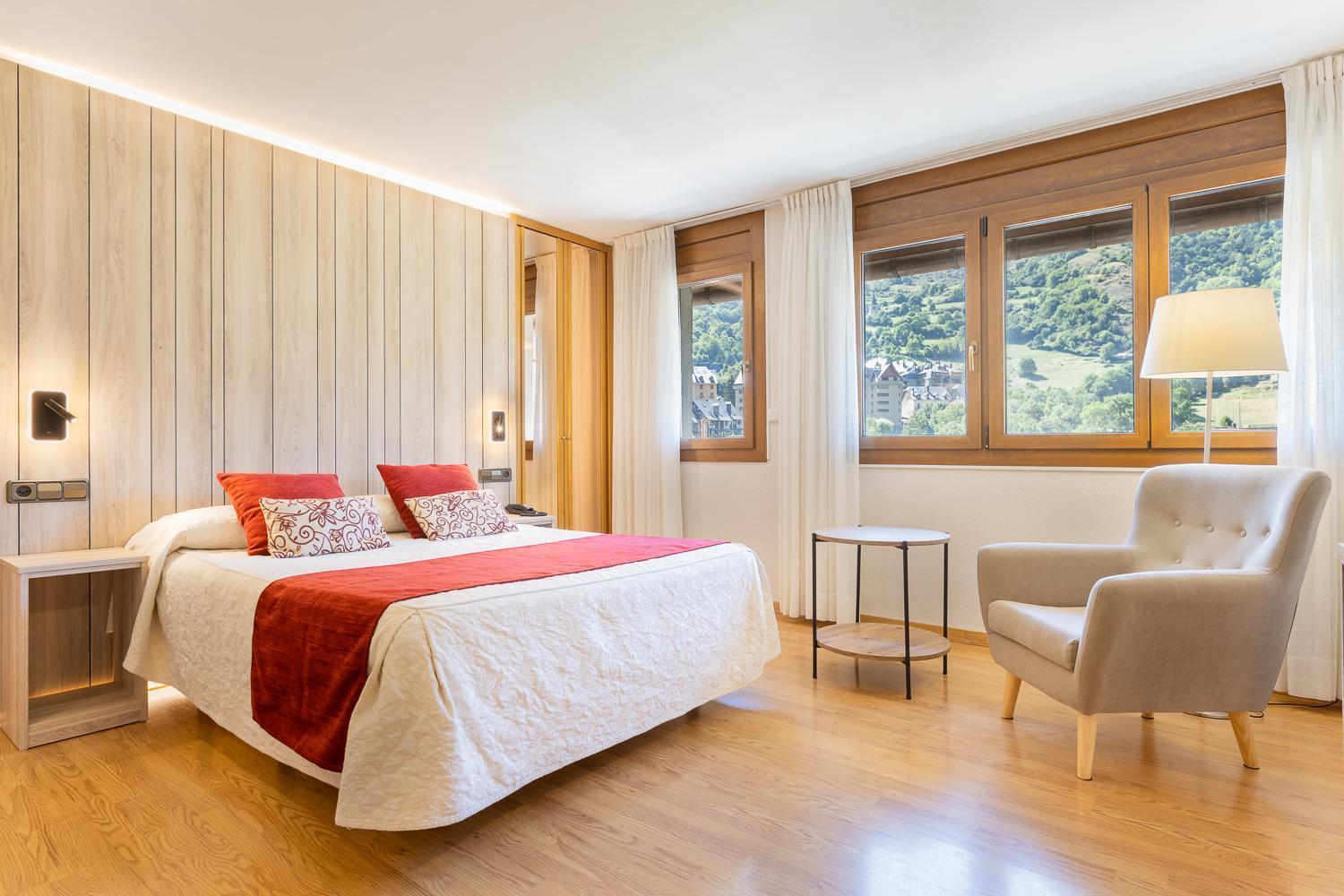 Hotel Eth Solan & Spa Βιέλα Εξωτερικό φωτογραφία